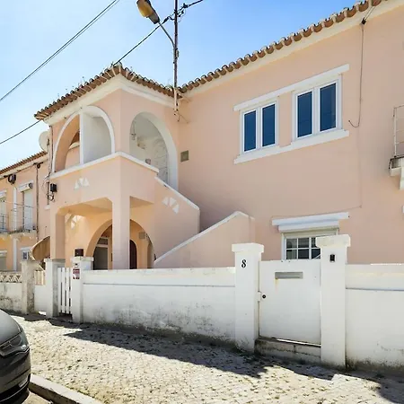 Riverside Apt, 1 Min To Belem Ferry, 1g, Smart Tv Apartment Caparica